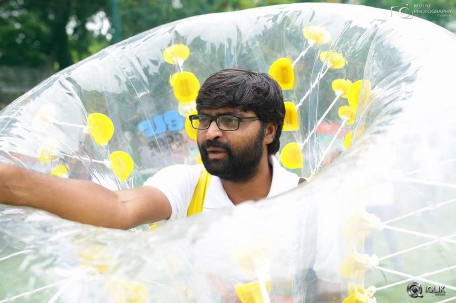 Kerintha-Movie-Team-At-Bubble-Soccer-Event